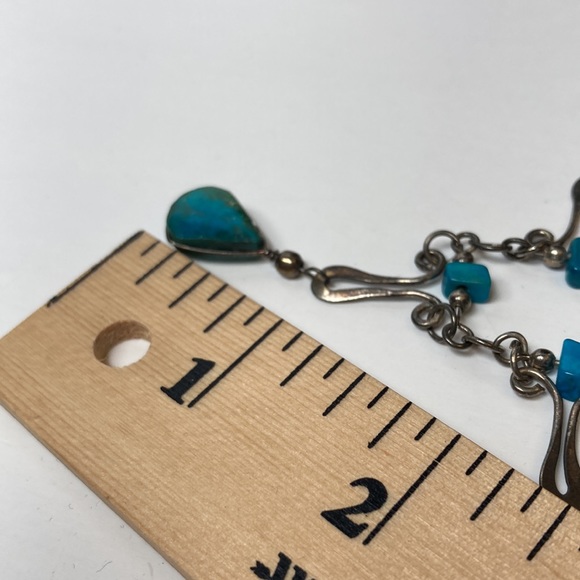 16" Turquoise Color Drop and Dangle Necklace - Picture 7 of 10
